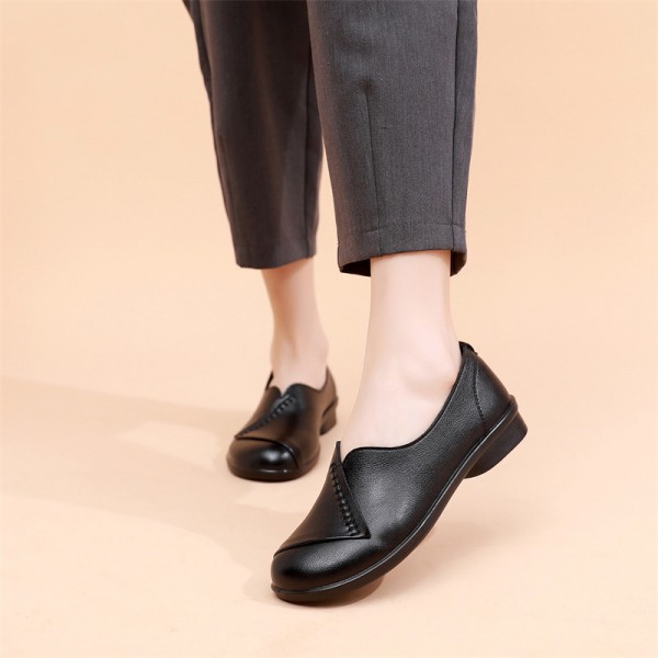 Mom's Shoes Spring And Autumn Soft Sole Single Shoes Comfortable Flat Sole Middle Aged And Elderly Women's Shoes Middle Aged And Elderly Work Shoes Leather Shoes